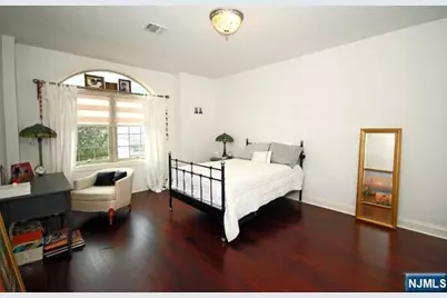 135 Paterson Avenue B #B, Lodi, NJ 07644 - Photo 17