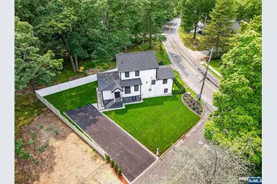 145 Grove Street, Mahwah, NJ 07430 - Photo 37