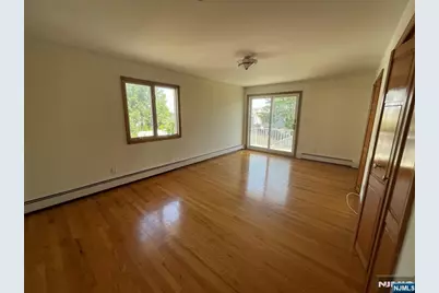 163 Madison Avenue, Hasbrouck Heights, NJ 07604 - Photo 7