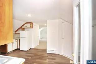 316 7th St, Palisades Park, NJ 07650 - Photo 9