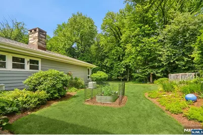95 Yantacaw Brook Road, Montclair, NJ 07043 - Photo 35