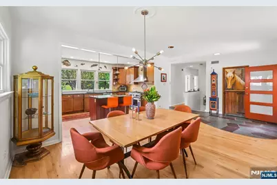 95 Yantacaw Brook Road, Montclair, NJ 07043 - Photo 15