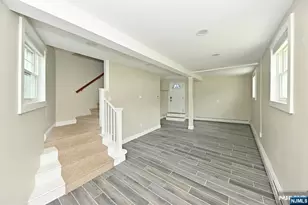 221 Lakeview Dr, Ridgewood, NJ 07450 - Photo 9