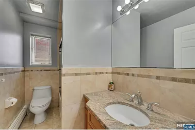 4 8th Street A #A, Fairview, NJ 07022 - Photo 31