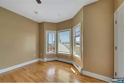 4 8th Street A #A, Fairview, NJ 07022 - Photo 25