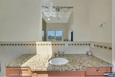 4 8th Street A #A, Fairview, NJ 07022 - Photo 27