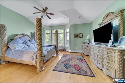 4 8th Street A #A, Fairview, NJ 07022 - Photo 21