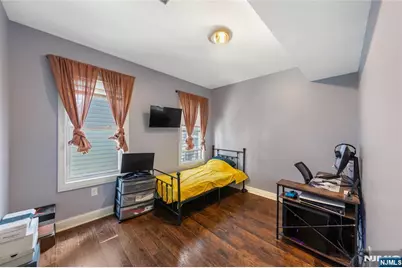 77 16th Street, East Orange, NJ 07018 - Photo 11