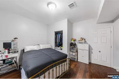 77 16th Street, East Orange, NJ 07018 - Photo 7