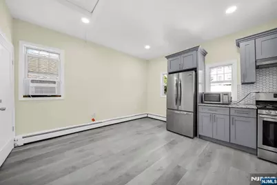 89 Westminster Place 2 #2, Garfield, NJ 07026 - Photo 3
