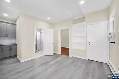 89 Westminster Place 2 #2, Garfield, NJ 07026 - Photo 5