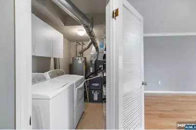37 Amethyst Lane 251 #251, Paterson, NJ 07501 - Photo 17