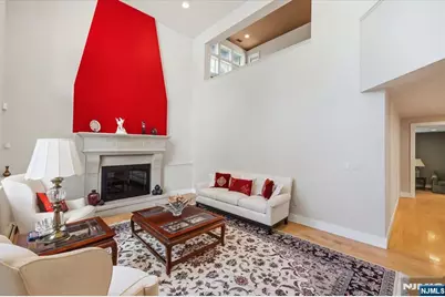 130 Van Nostrand Avenue, Englewood Cliffs, NJ 07632 - Photo 7