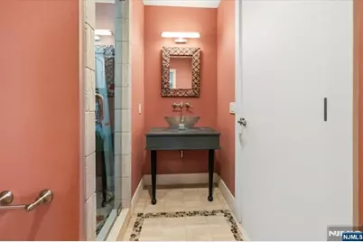 130 Van Nostrand Avenue, Englewood Cliffs, NJ 07632 - Photo 23
