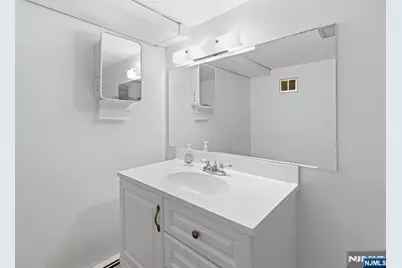 87 Old River Street, Hackensack, NJ 07601 - Photo 21
