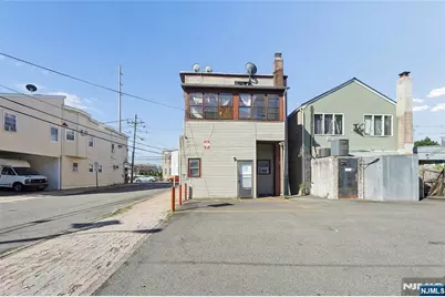 604 Van Houten Avenue, Clifton, NJ 07013 - Photo 7