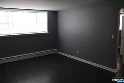 208 Bergen Boulevard 3 #3, Fairview, NJ 07022 - Photo 13