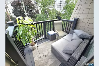 560 North Avenue I #I, Fort Lee, NJ 07024 - Photo 13