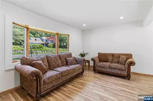 37 Rolling Ridge Rd, West Milford, NJ 07480 - Photo 11