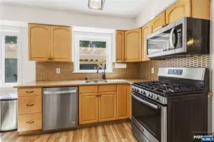 37 Rolling Ridge Rd, West Milford, NJ 07480 - Photo 17