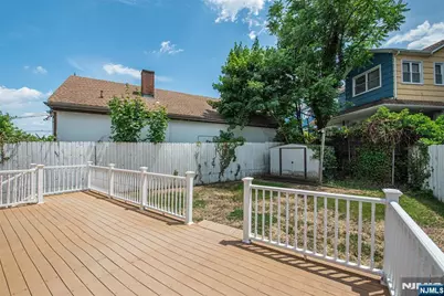 7 Hobart Place, Clifton, NJ 07011 - Photo 17