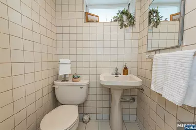 7 Hobart Place, Clifton, NJ 07011 - Photo 13