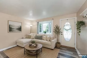 7 Hobart Pl, Clifton, NJ 07011 - Photo 1