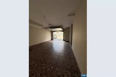 264 Midland Avenue 32 #32, Saddle Brook Township, NJ 07663 - Photo 19