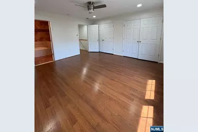 264 Midland Avenue 32 #32, Saddle Brook Township, NJ 07663 - Photo 11