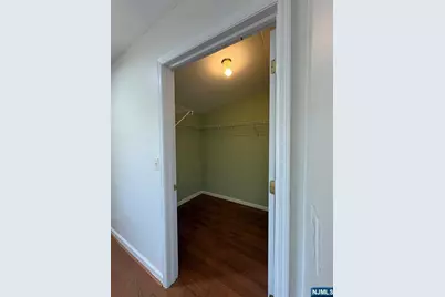 264 Midland Avenue 32 #32, Saddle Brook Township, NJ 07663 - Photo 9