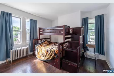 158 Clinton Street, East Orange, NJ 07018 - Photo 17