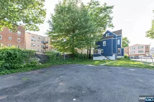 158 Clinton St, East Orange, NJ 07018 - Photo 31