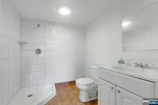 285 Arch Rd, Englewood, NJ 07631 - Photo 37
