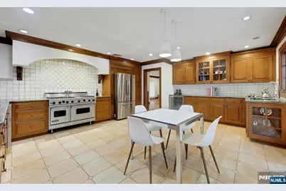 285 Arch Road, Englewood, NJ 07631 - Photo 19