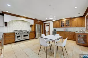 285 Arch Rd, Englewood, NJ 07631 - Photo 19