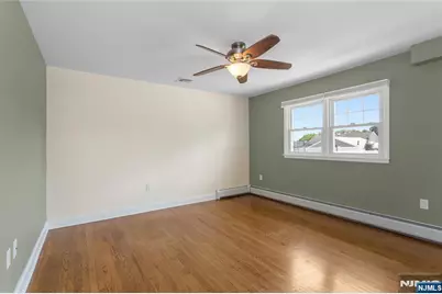512 Lyster Avenue, Saddle Brook Township, NJ 07663 - Photo 15