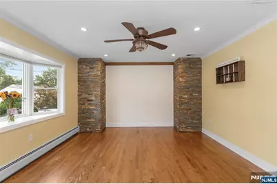 512 Lyster Avenue, Saddle Brook Township, NJ 07663 - Photo 7