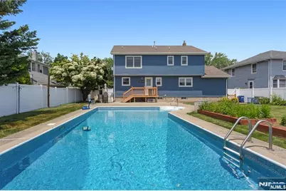 512 Lyster Avenue, Saddle Brook Township, NJ 07663 - Photo 43