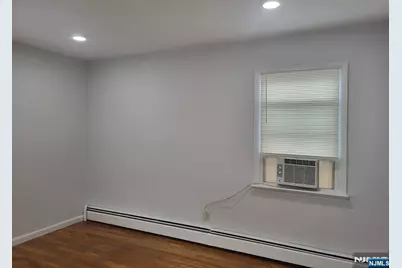 207 8th Street 2F #2F, Palisades Park, NJ 07650 - Photo 11