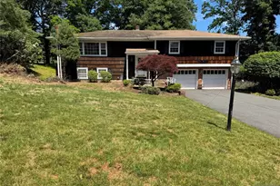 76 Cider Mill, Hawthorne, NJ 07506 - Photo 1