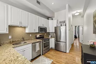 703 Park Ave, Hoboken, NJ 07030 - Photo 9