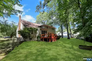 281 Rivara Ct, Ridgewood, NJ 07450 - Photo 39