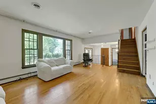 281 Rivara Ct, Ridgewood, NJ 07450 - Photo 15