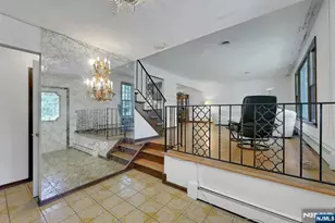 281 Rivara Ct, Ridgewood, NJ 07450 - Photo 5
