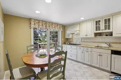 24 Cherry Hill Road, Livingston, NJ 07039 - Photo 3