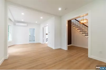 245 Elm Avenue, Bogota, NJ 07603 - Photo 5