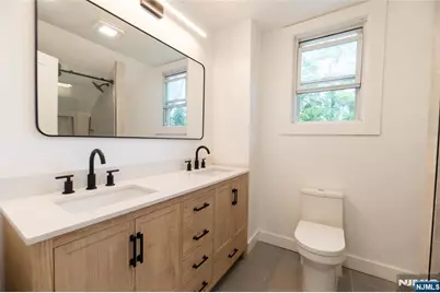 245 Elm Avenue, Bogota, NJ 07603 - Photo 29