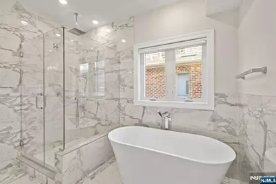 229 Wayne Avenue, Cliffside Park, NJ 07010 - Photo 21