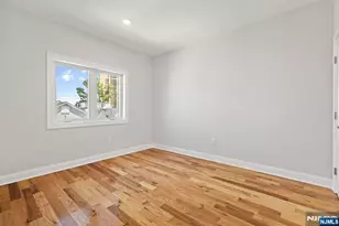 229 Wayne Ave, Cliffside Park, NJ 07010 - Photo 25