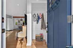 8 West St, North Arlington, NJ 07031 - Photo 3